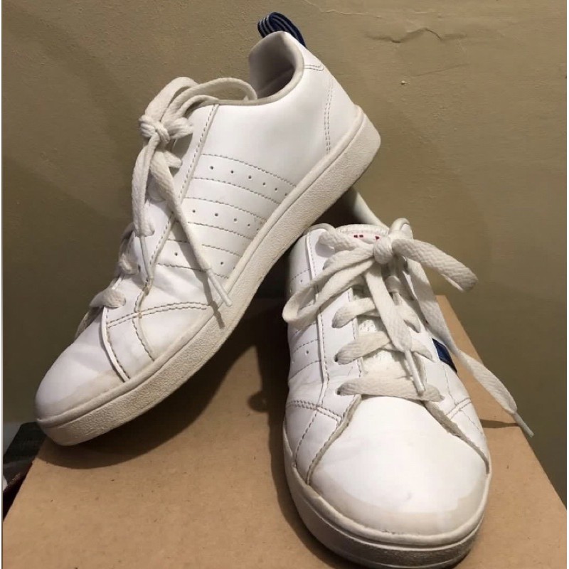 adidas white cloth shoes