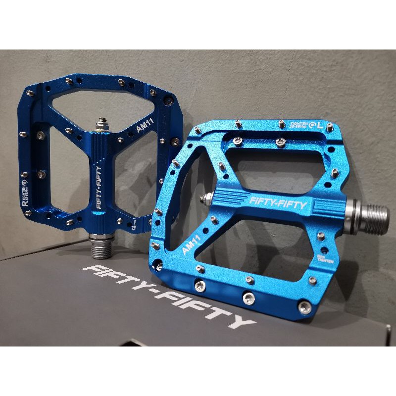 low profile flat pedals