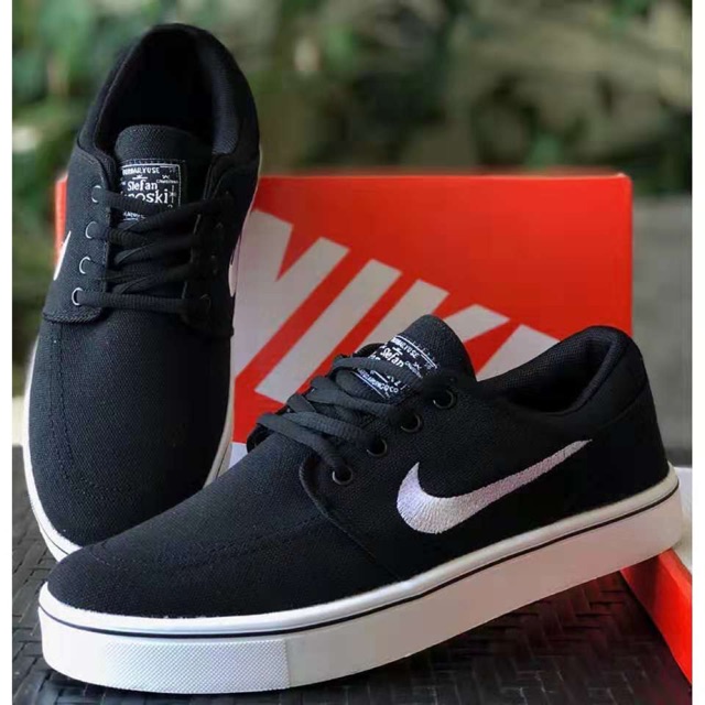 latest janoski shoes