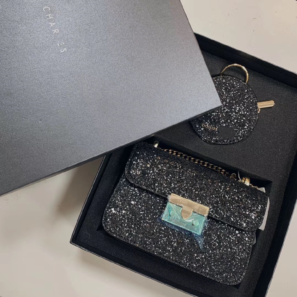 charles and keith wallet on chain