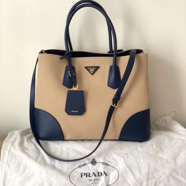 prada canapa saffiano