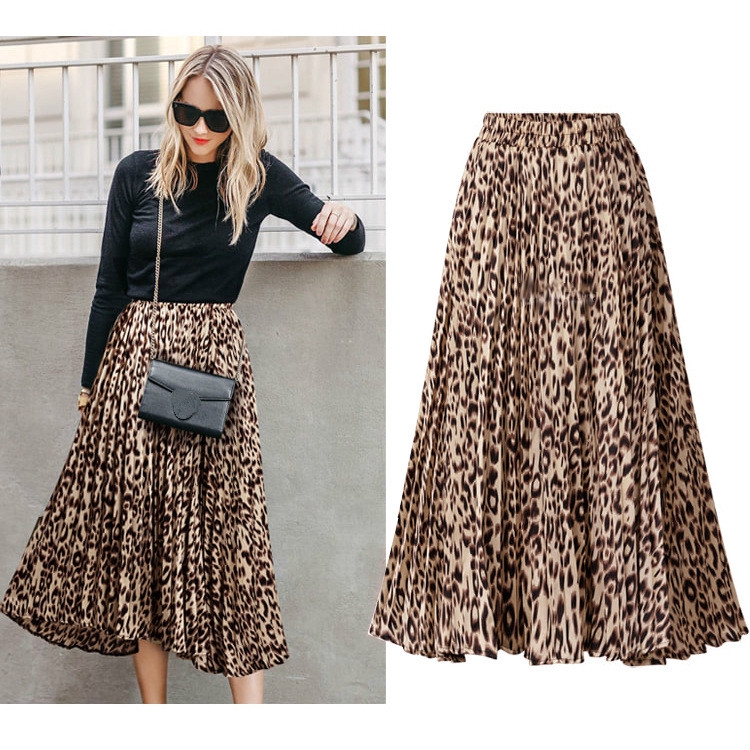 pleated leopard print maxi skirt