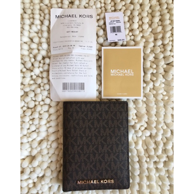 michael kors passport cover