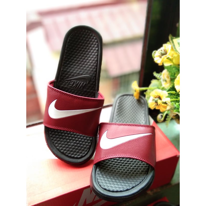 nike slippers maroon