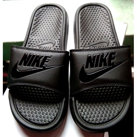 nike benassi slippers price