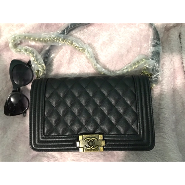 chanel quilted sling bag