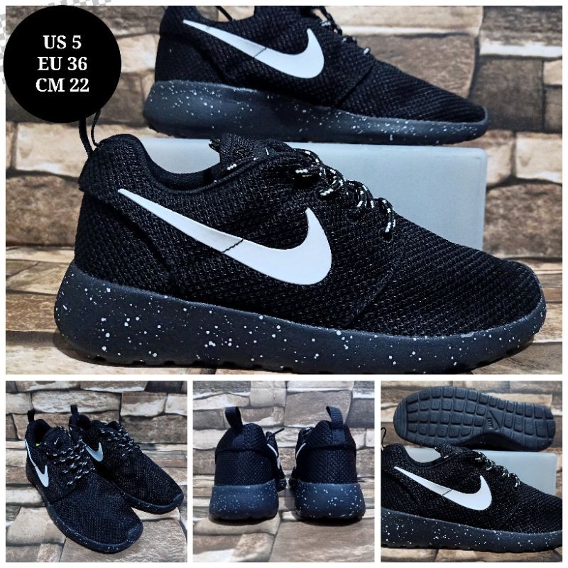 nike roshe one oreo