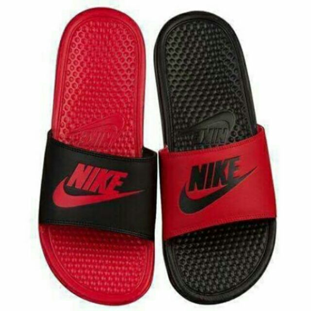 nike mismatch slides