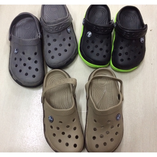 crocs imitation sandals