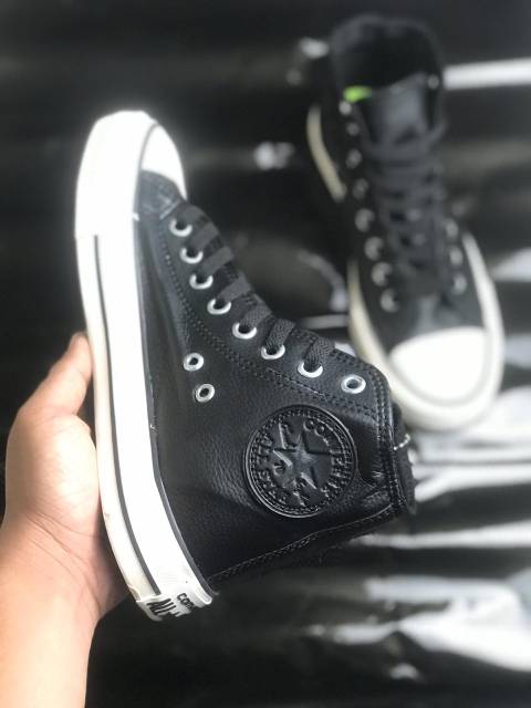 converse leather original