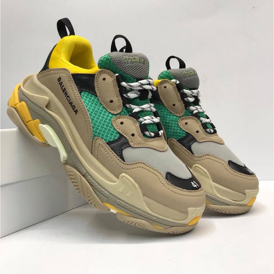 balenciaga triple s white Balenciaga Arena Sneaker