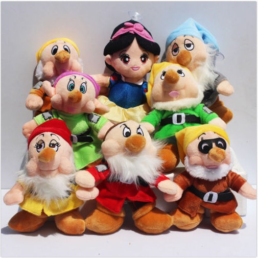 snow white and the seven dwarfs dolls