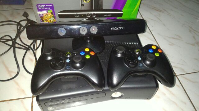 xbox 360 console with kinect for sale