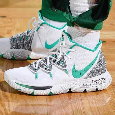 kyrie basketball shoes 5