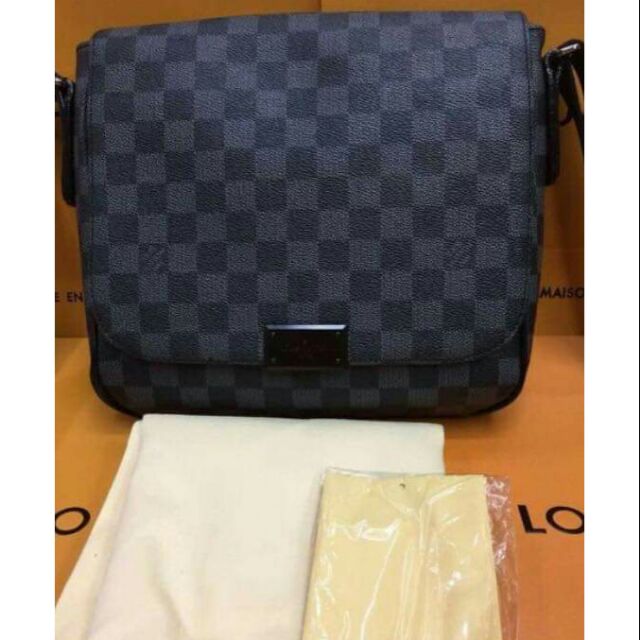 mens louis vuitton sling bag