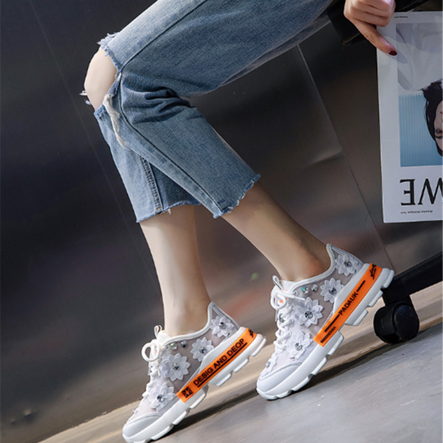 casual womens adidas shoes