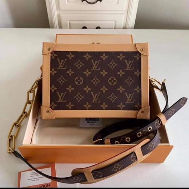 louis vuitton soft bag