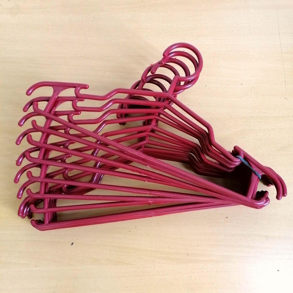 12 pcs Plastic Hanger Drying Cloth Hangers 1 Dozen Coat Clothes Hanger