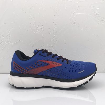 stores that sell brooks running shoes