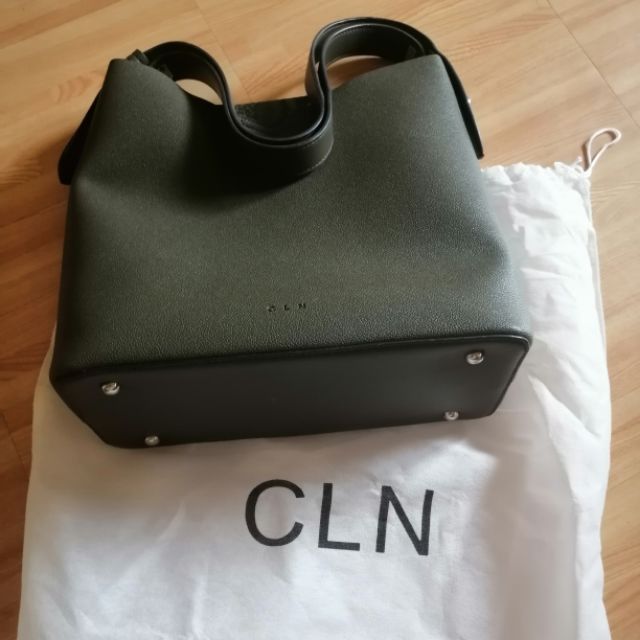 cln sling bags