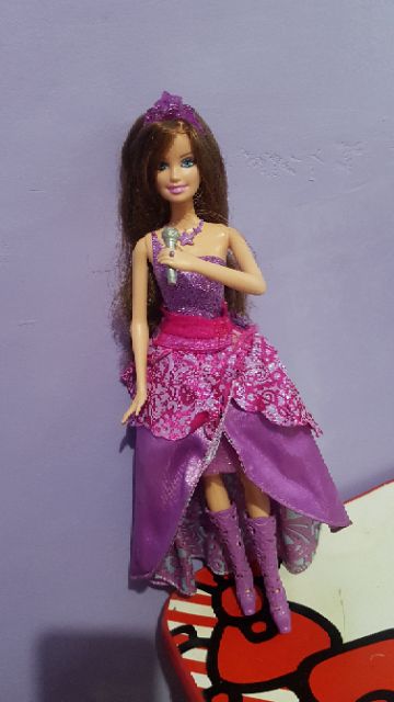 keira barbie doll