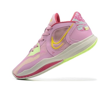 kyrie irving pink shoes