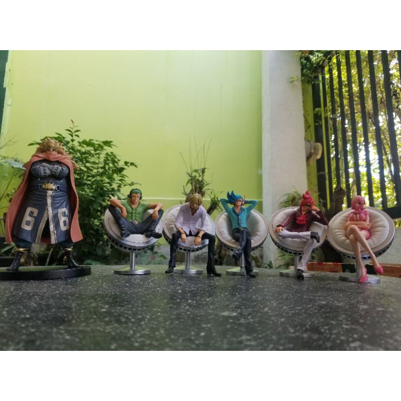 Authentic Germa 66 Vinsmoke Set Dxf One Piece Action Figure Shopee Philippines