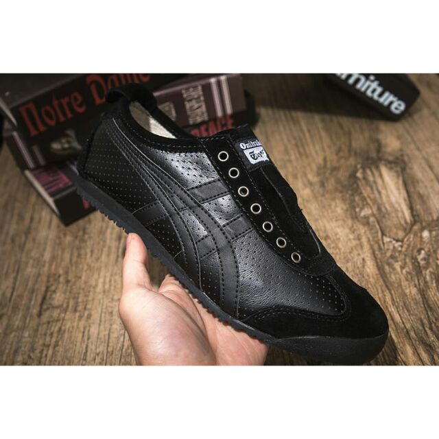 onitsuka tiger triple black