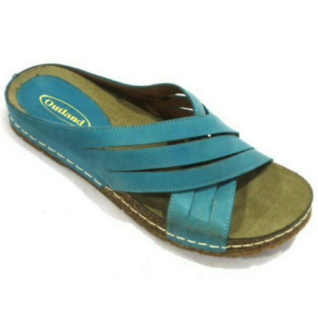 outland slippers price