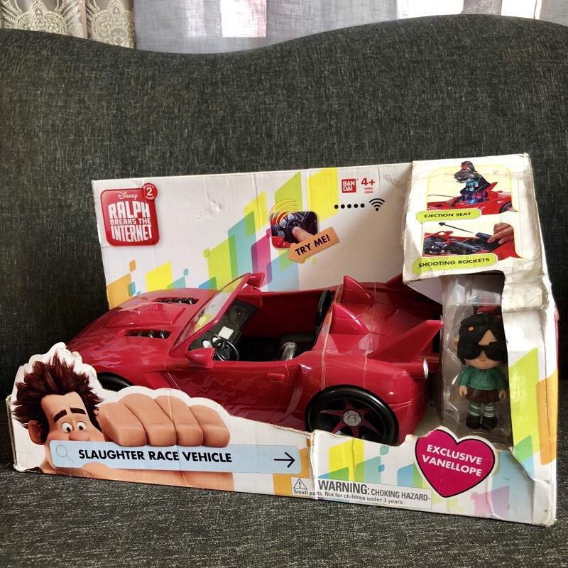 Car sounds and Ejector Seat Wreck-It Ralph 2 Vehicle with Figure 