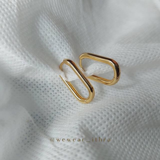 Ithra ~ MINIMALIST Gold Plated Hypoallergenic Non-Tarnish Stainless Steel