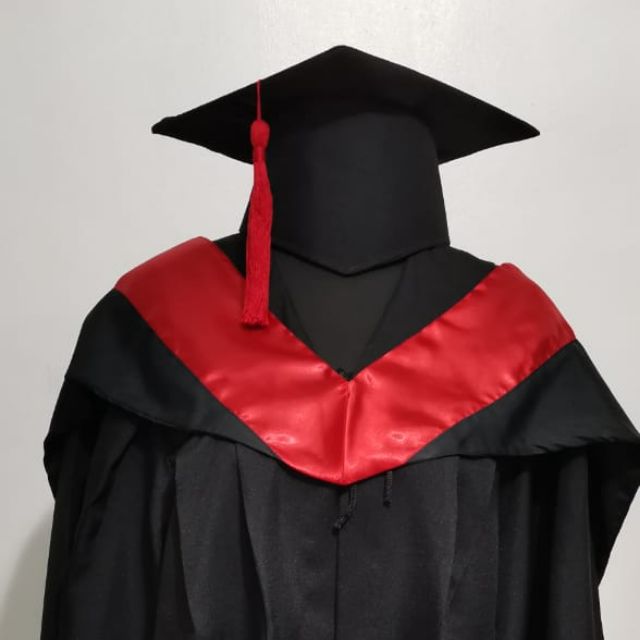 College Graduation toga available with hood, hat and tussel Shopee