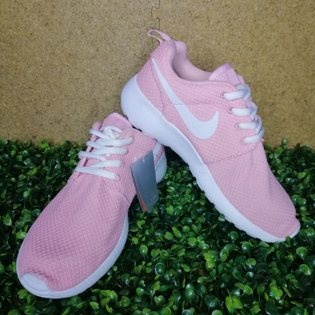 Máquina de escribir piloto Leo un libro Womens Nike Roshe Run | Shopee Philippines