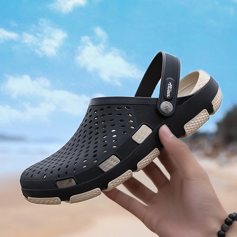 mens closed toe crocs