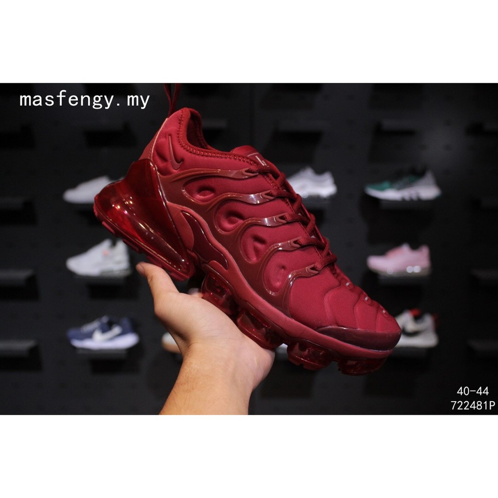 red vapormax plus men's