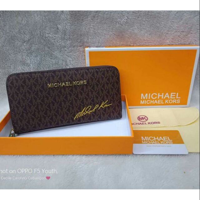 mk keychain wallet