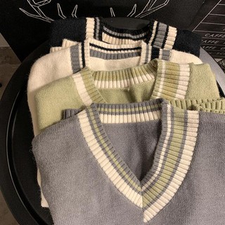 【Unisex】COD Korean version of the trendy vest loose retro sweater men's fashion round neck sleeveless sweater men's casual knitted sweater vest couple pullover long sleeve  sweater
