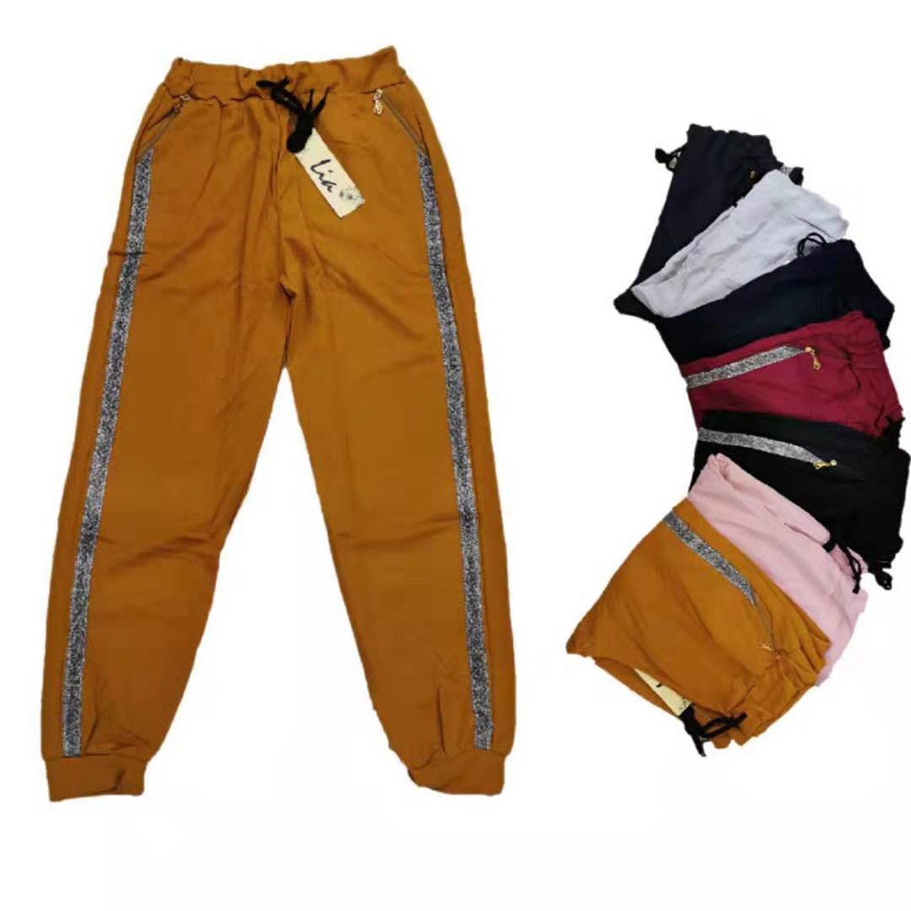 ladies joggers with zip pockets