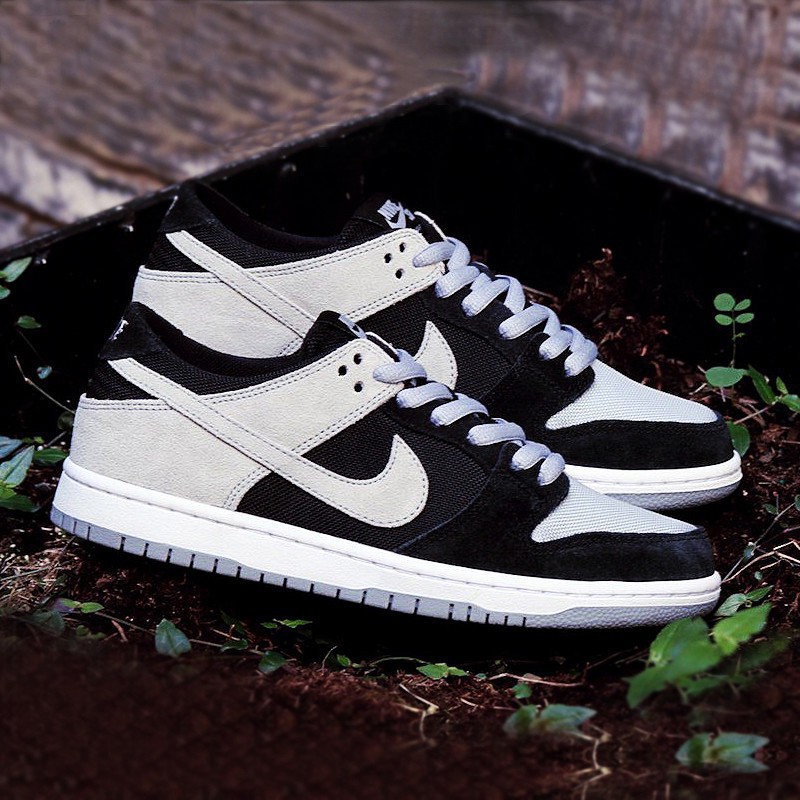 Найк сб лоу. Nike SB Dunk Low Black. Nike SB Dunk Low Black Grey. Nike SB Dunk Black White. Nike SB Dunk Pro Black-White.