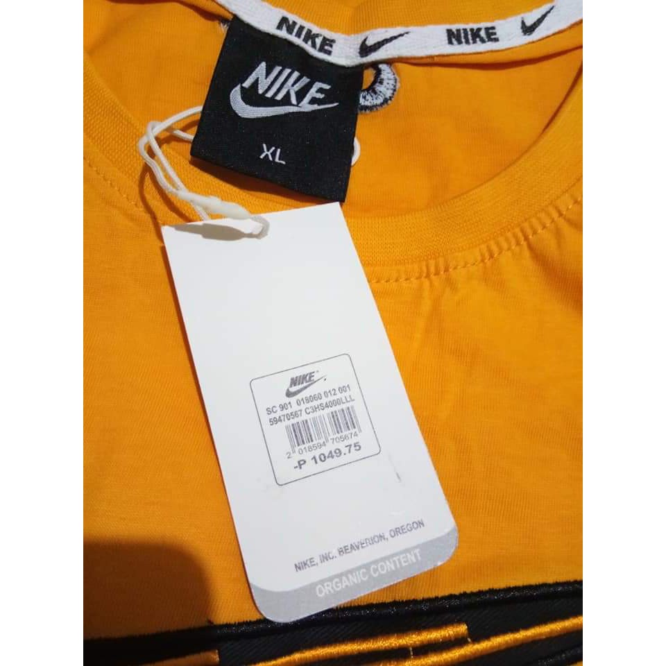 nike clothing tag history