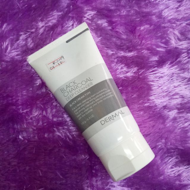 dermal black charcoal deep cleanser
