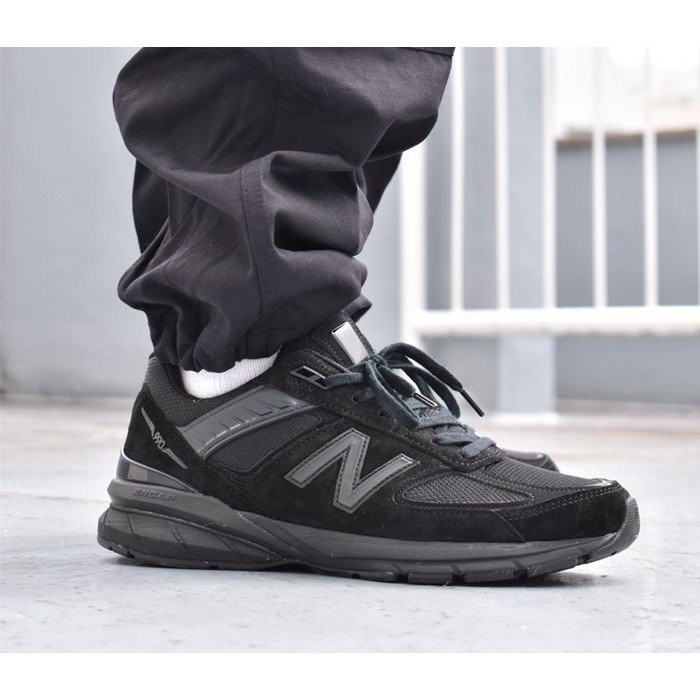new balance m990bb5