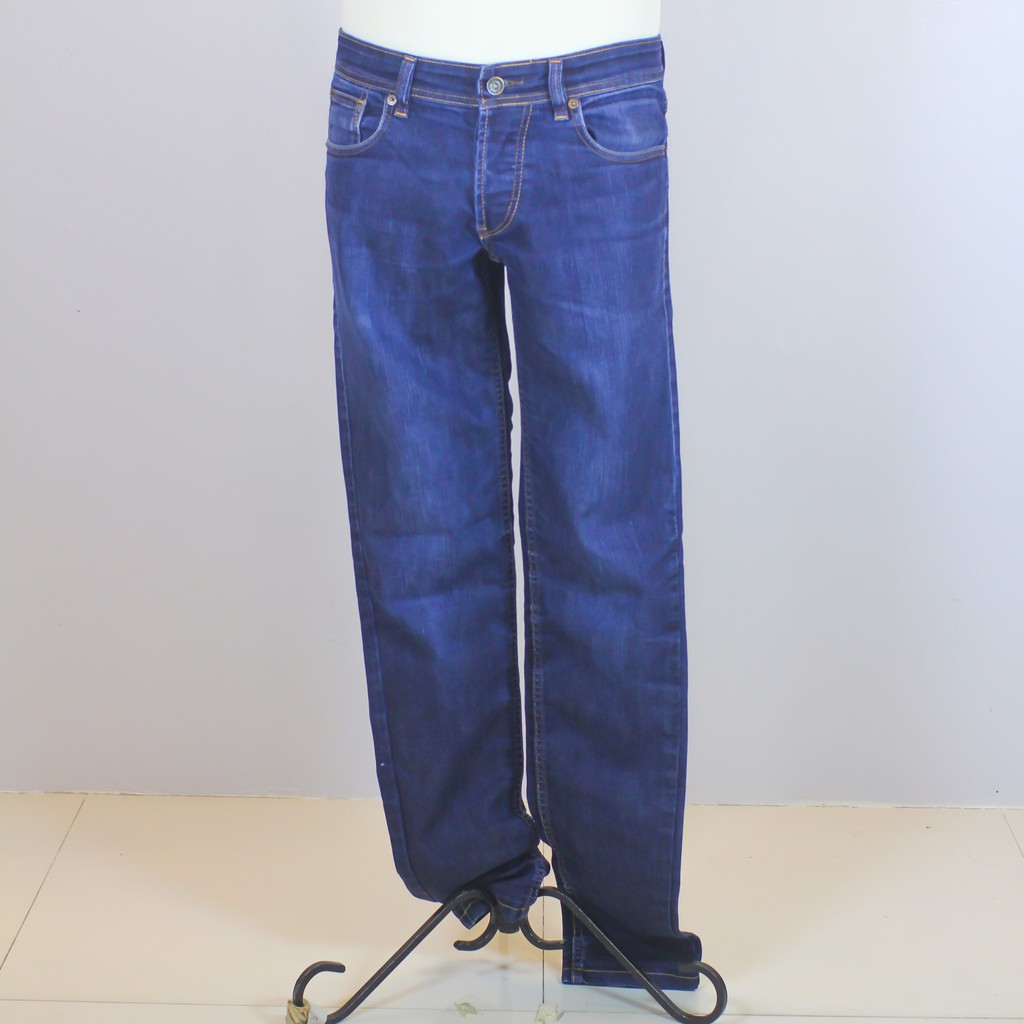 viktor jeans price
