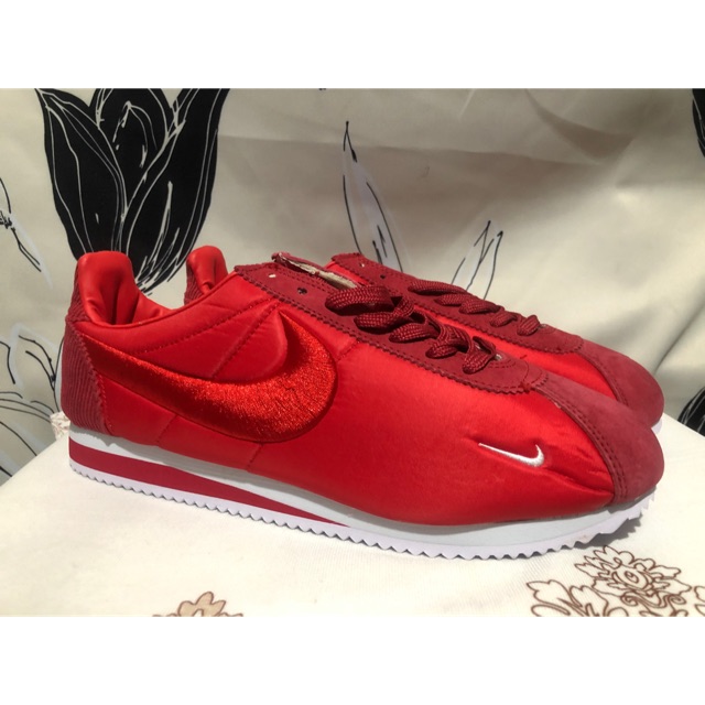 Facilitar Menstruación Jugar con NIKE Cortez Red Gamuza | Shopee Philippines