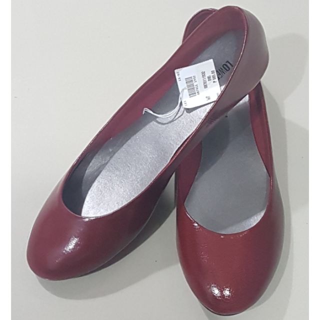 payless red shoes