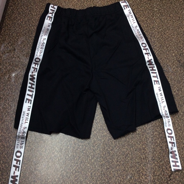 Off white outlet short