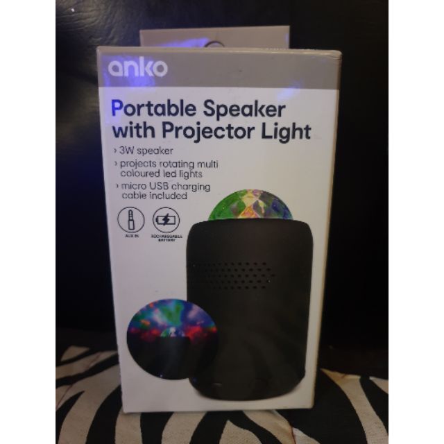 speaker with projector light