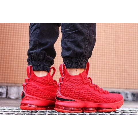 lebron 15 casual wear