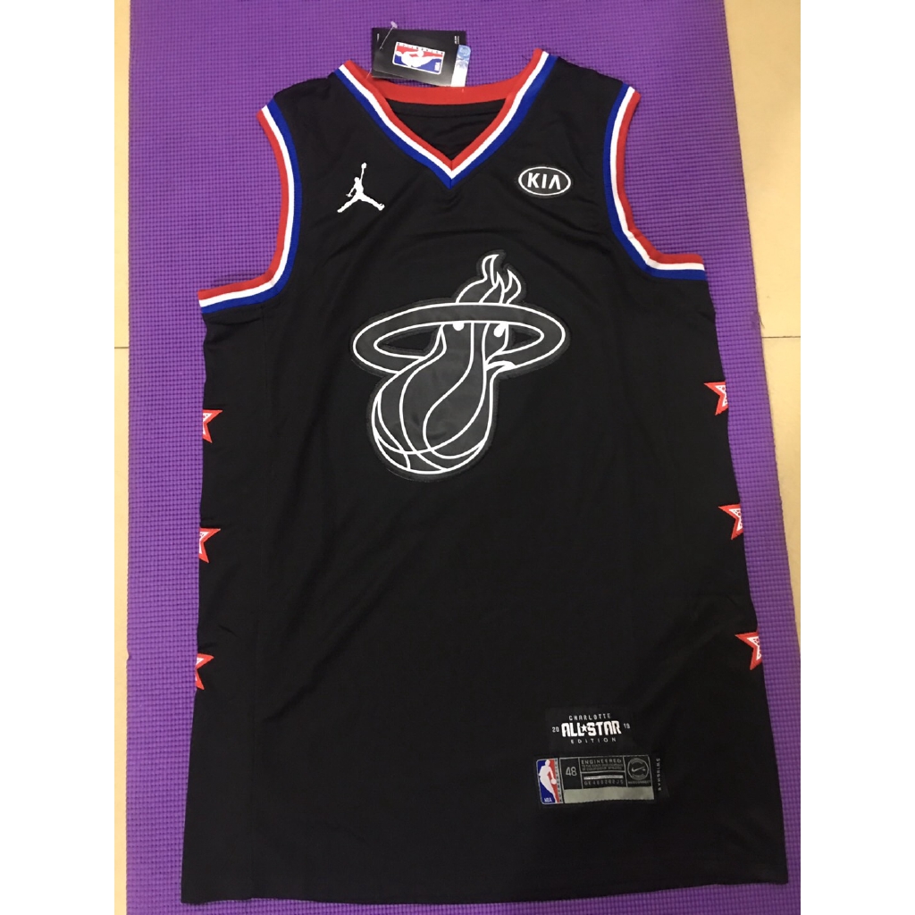 wade retro jersey