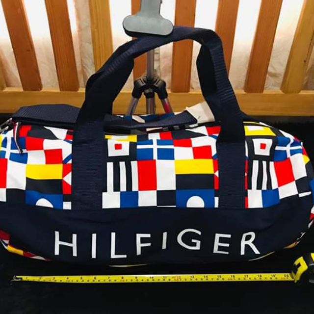 tommy hilfiger mini duffle bag size